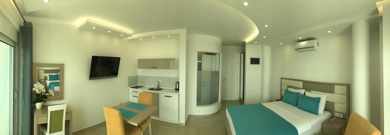 Apartments D'Hermes Ulcinj Bagian luar foto